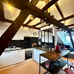 Apartment Loft Vintage - Spacieux 155 M2 - 4 - Parking, Netflix, Wifi Fibre *