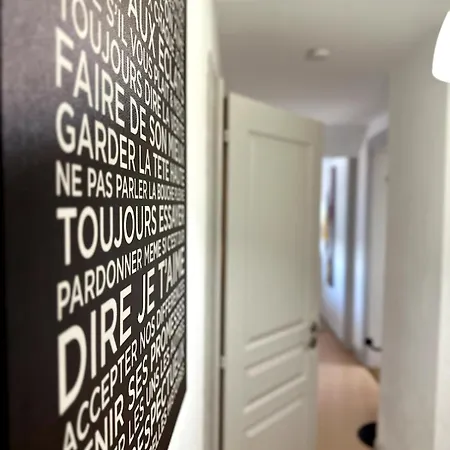 Διαμέρισμα Loft Vintage - Spacieux 155 M2 - 4 - Parking, Netflix, Wifi Fibre *