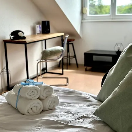 Loft Vintage - Spacieux 155 M2 - 4 - Parking, Netflix, Wifi Fibre Lejlighed