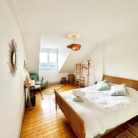 Loft Vintage - Spacieux 155 M2 - 4 - Parking, Netflix, Wifi Fibre Apartment