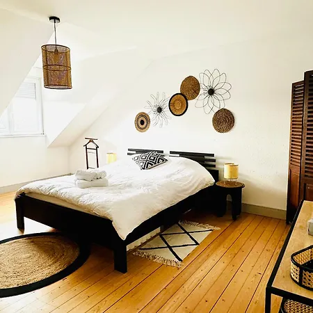 Loft Vintage - Spacieux 155 M2 - 4 - Parking, Netflix, Wifi Fibre