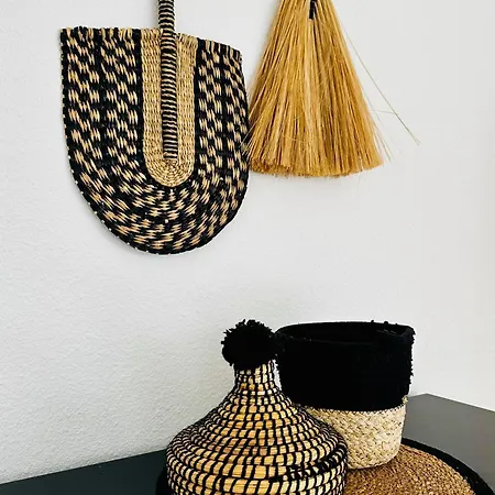 Appartement Loft Vintage - Spacieux 155 M2 - 4 - Parking, Netflix, Wifi Fibre