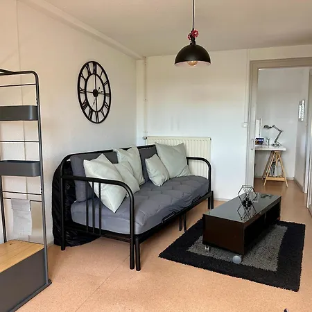 Loft Vintage - Spacieux 155 M2 - 4 - Parking, Netflix, Wifi Fibre * Mulhouse