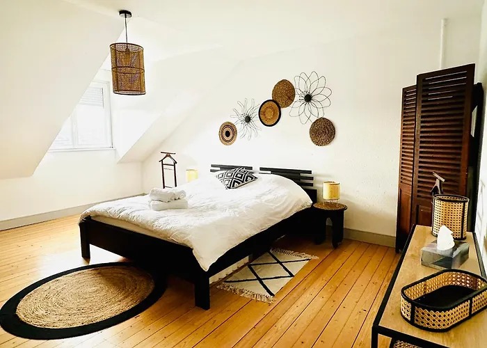 Loft Vintage - Spacieux 155 M2 - 4 - Parking, Netflix, Wifi Fibre